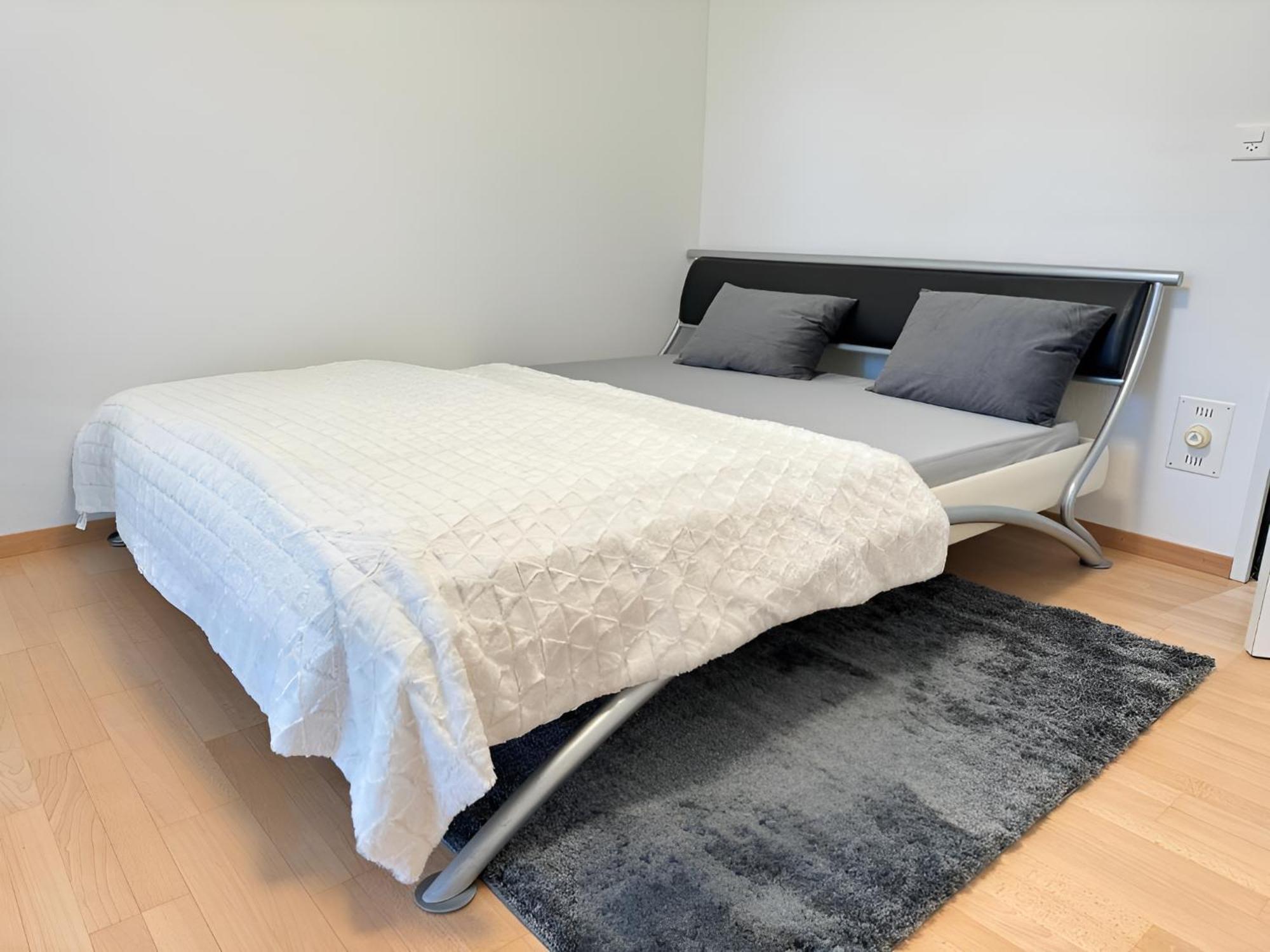 Vk - R - Zuerich Airport - Luxury - Home Stay - Raetschengaessli - Kloten Luaran gambar